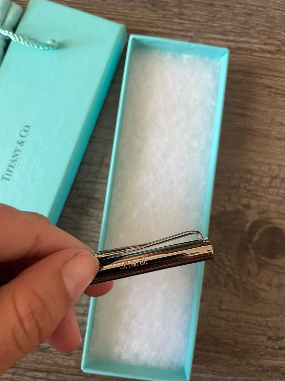 Tiffany & Co. Elsa Peretti Ballpoint Pen with Signature Box and Pouch - Picture 5 of 7